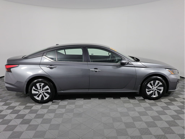 2023 Nissan Altima S | 8-inch touchscreen | VC-Turbo Engine | in Cars & Trucks in Calgary - Image 4