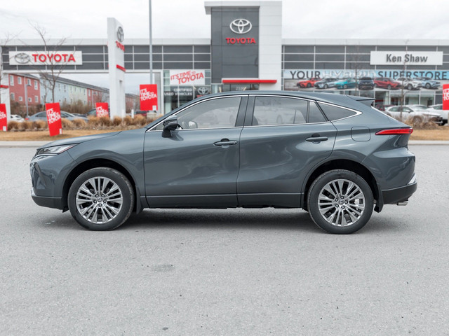 2023 Toyota Venza Limited NAVIGATION / LEATHER / HEATED AND C... in Cars & Trucks in City of Toronto - Image 4