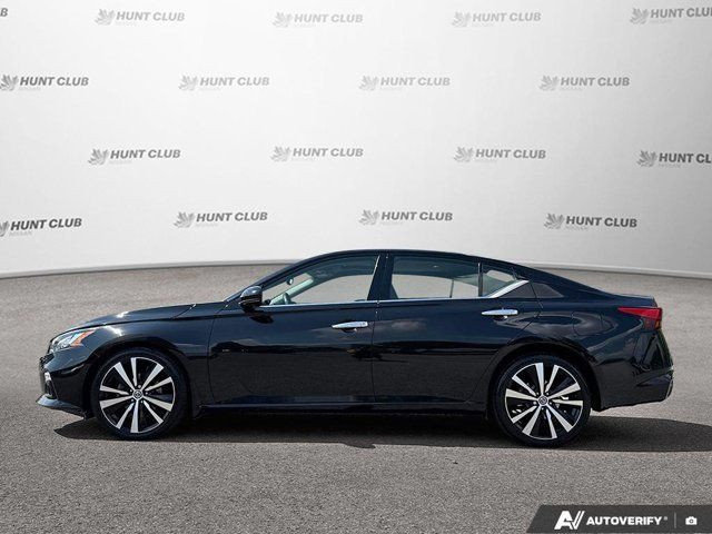 2019 Nissan Altima 2.5 Platinum in Cars & Trucks in Ottawa - Image 3