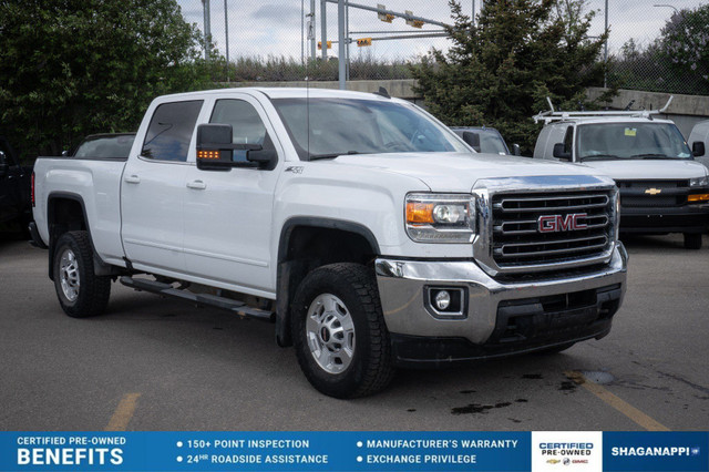 2018 GMC Sierra 2500HD SLE6.0L | CERTIFIED PRE-OWNED in Cars & Trucks in Calgary - Image 3