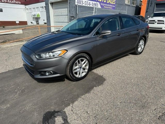 2013 Ford Fusion SE / FWD / Clean History / Low KM 150K in Cars & Trucks in Calgary