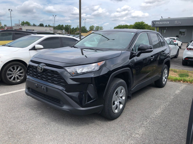 2022 Toyota RAV4 LE AWD LE in Cars & Trucks in Belleville