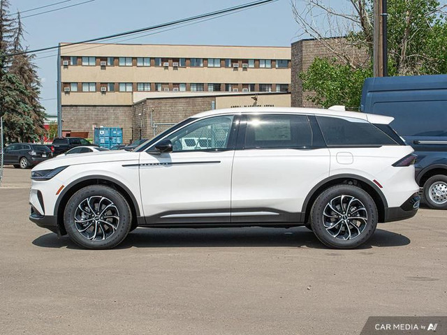 2025 Lincoln Nautilus Premiere in Cars & Trucks in Edmonton - Image 3