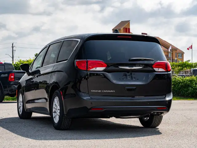 2025 Chrysler Grand Caravan SXT in Cars & Trucks in Barrie - Image 6
