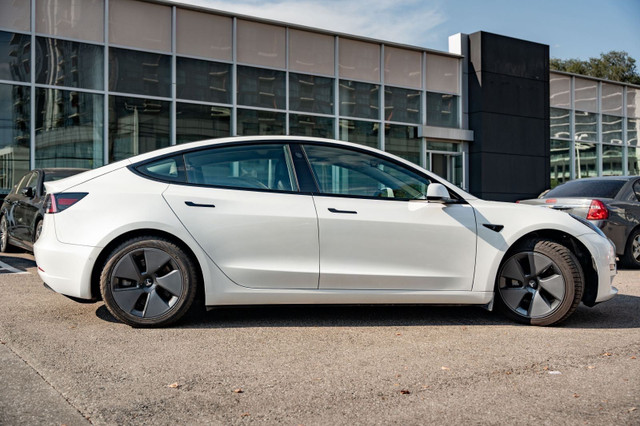 2020 Tesla Model 3 Standard | Pearl White| AUTOPILOT in Cars & Trucks in Mississauga / Peel Region - Image 2