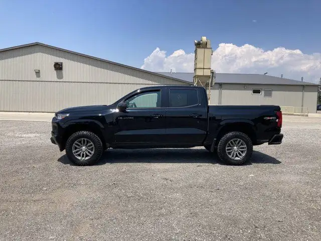 2024 Chevrolet Colorado 4WD LT in Cars & Trucks in Hamilton - Image 11