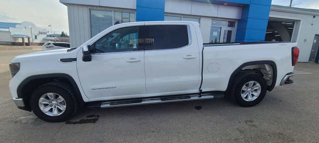 2022 GMC Sierra 1500 SLE in Cars & Trucks in Nipawin - Image 2