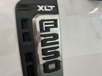 2023 FORD F-250 XLT 7.3L DEVCT NA PFI V8 10 SPEED OPTIONAL EQUIPMENT/OTHER 2023 MODEL YEAR PREFERRED... (image 4)