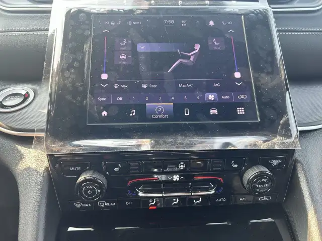 2025 Jeep Grand Cherokee Laredo BLACK ALLOYS! REMOTE START! H... in Cars & Trucks in Sudbury - Image 11