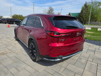 2024 Mazda CX-90 PHEV GT AWD with only 29,000kms! Loaded with 20 alloys, BOSE sound, Power Chair, Pa... (image 6)