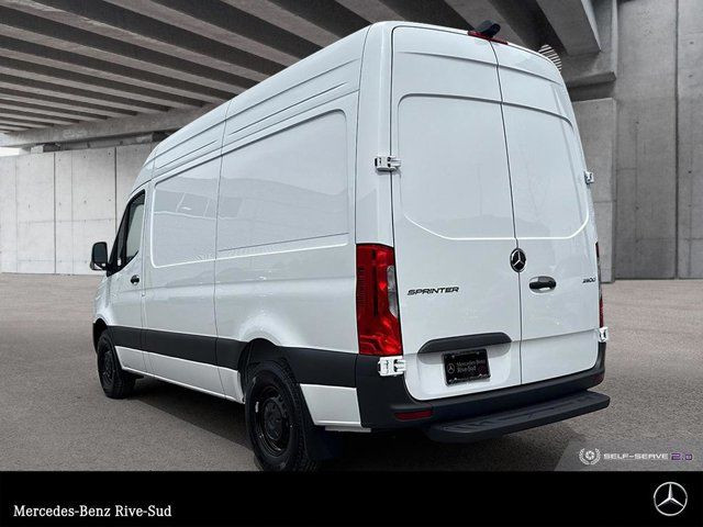 2025 Mercedes-Benz Sprinter 2500 144 Wheelbase High Roof RWD in Cars & Trucks in Longueuil / South Shore - Image 3