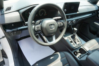 SAFETY INCLUDED ONE OWNER LOCAL ONTAIRO CAR HWY KMS GREATE CONDITION Clean Honda CR-V Hybrid AWD Tou... (image 7)