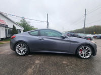 One Owner 2016 HYUNDAI GENESIS COUPE GT featuring: Back up Camera, Navigation, Cruise Control, Hand... (image 8)