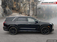 Engine: Gas V-6 3.8L L/100Km City: 12.6 L/100Km Hwy: 9.5 Safety Equipment Electronic Stability Contr... (image 5)