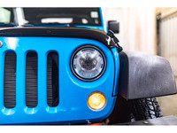 **ACCIDENT FREE - MECHANICALLY CERTIFIED** 84,528 KM This 2018 Jeep Wrangler JK 4x4 Sport is powered... (image 5)