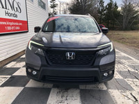 5DR, AUTO, AWD Engine: LIGHT/MEDIUM DUTY L/100Km City: 12.5 L/100Km Hwy: 9.8 Safety Equipment ABS An... (image 1)
