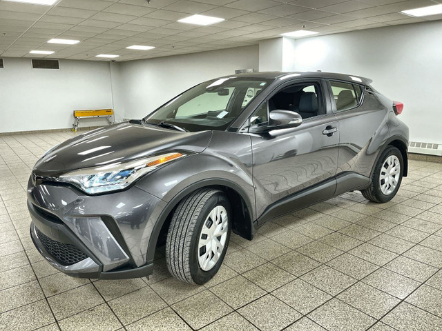 2022 Toyota C-HR LE C-HR LE - CLEAN CARFAX, ONE OWNER, CGT OR... in Cars & Trucks in Calgary - Image 2