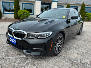 2022 BMW 330xi XDrive | Backup Camera | Heated Seats | Navigatio