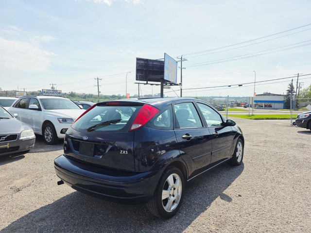 2003 Ford Focus ZX5 Automatic Hatchback, Leather Heated Seats, W in Cars & Trucks in Calgary - Image 4