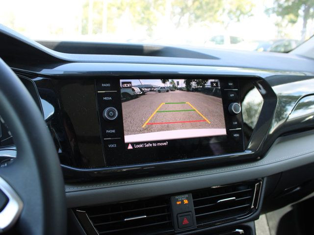 2023 Volkswagen Taos Highline in Cars & Trucks in Calgary - Image 3