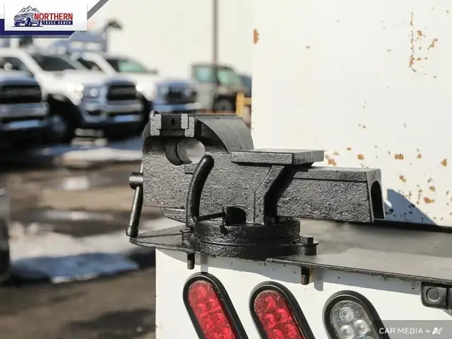 2018 RAM 5500 Chassis ST/SLT REGULAR CAB 4X4 SERVICE TRUCK CR... dans Autos et camions dans Ville d’Edmonton - Image 22