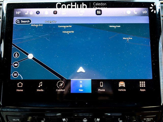 2022 Jeep Grand Cherokee L Summit 4x4 6Passenger Pano Sunroof in Cars & Trucks in Mississauga / Peel Region - Image 4