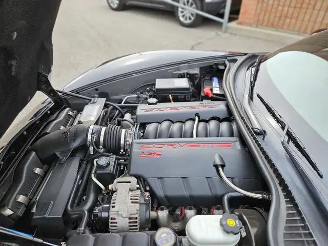 2007 CHEVROLET CORVETTE COUPE-TARGA-AUTOMATIC-PADDLE SHIFT-LS2 dans Autos et camions dans Ville de Toronto - Image 22