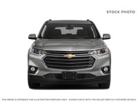 Discover comfort, capability, and space in this Pre-Owned 2019 Chevrolet Traverse LT AWD, finished i... (image 1)