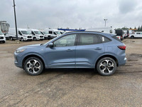 **WE WILL BEAT ANY FORD DEALER IN THE CITY** The 2025 Ford Escape ST-Line Elite is the ultimate expr... (image 1)