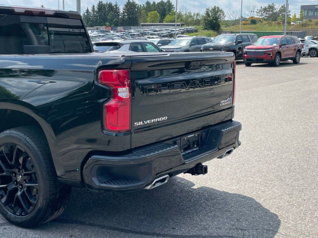 2023 Chevrolet Silverado 1500 in Cars & Trucks in Oakville / Halton Region - Image 4