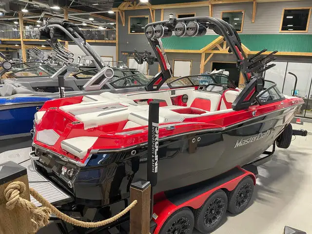 2024 MasterCraft XStar S in Powerboats & Motorboats in Saskatoon - Image 5