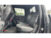 2022 RAM 2500 LIMITED CREW CAB 4X4 Power. Luxury. Capability. No Compromises. Exterior: Diamond Blac... (image 5)