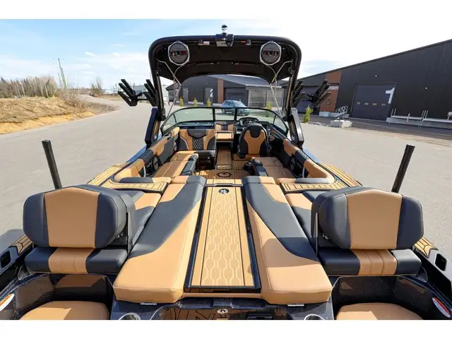 2024 Mastercraft XT 24 in Powerboats & Motorboats in Québec City - Image 14