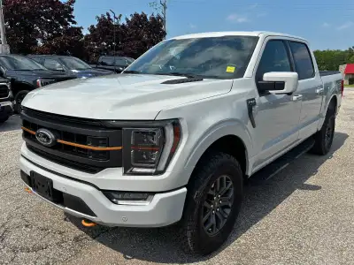 Leather, Navigation, Navi, GPS, Backup Camera, Dual Pane Panoramic Sunroof / Moonroof, Power Liftgat...
