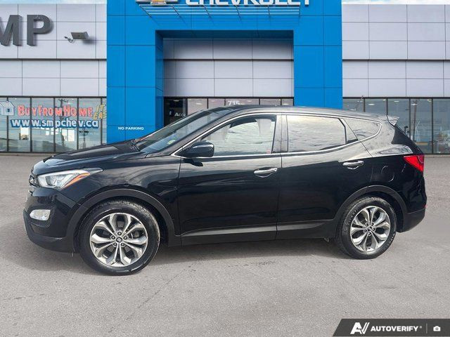 2013 Hyundai Santa Fe Limited | AWD | Leather | Sunroof | Nav in Cars & Trucks in Saskatoon - Image 2