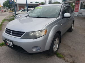 2008 Mitsubishi Outlander 2008 MITSUBISHE OUTLANDER SUV 4 WD DRIVES GREAT ICE COLD AIR $4850