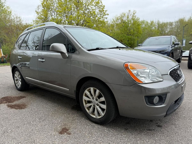 Kia Rondo EX 2011 in Cars & Trucks in Mississauga / Peel Region - Image 3