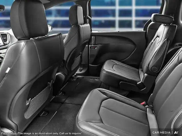 2025 Chrysler Grand Caravan SXT in Cars & Trucks in Guelph - Image 23