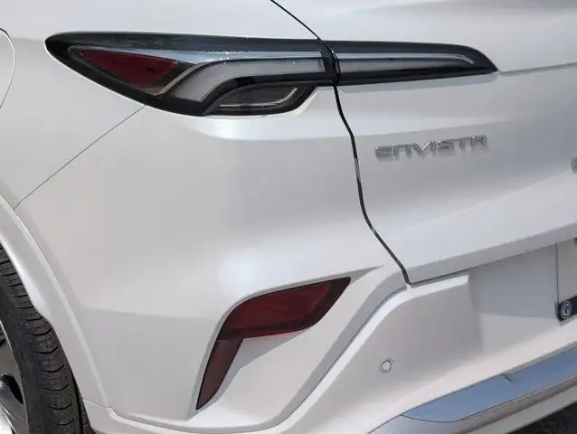 2025 Buick Envista Avenir- Adv Safety Pkg - Power Moonroof dans Autos et camions dans Barrie - Image 12
