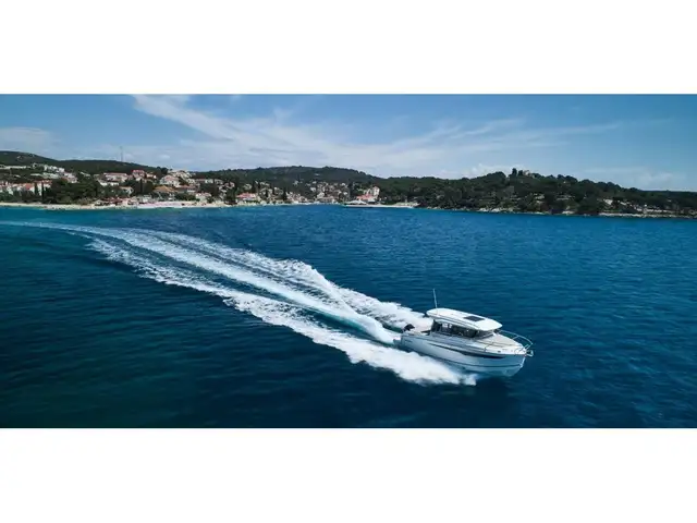 2025 Parker 760 QUEST in Powerboats & Motorboats in Québec City - Image 3