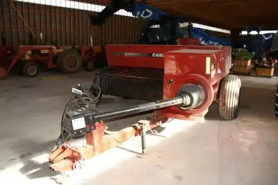 CASE IH SB541C SQUARE BALER. ONE OWNER! 2019 MODEL, HYDRAULIC TENSION, HYDRAULIC SQUEEZE, PULL-TYPE,...