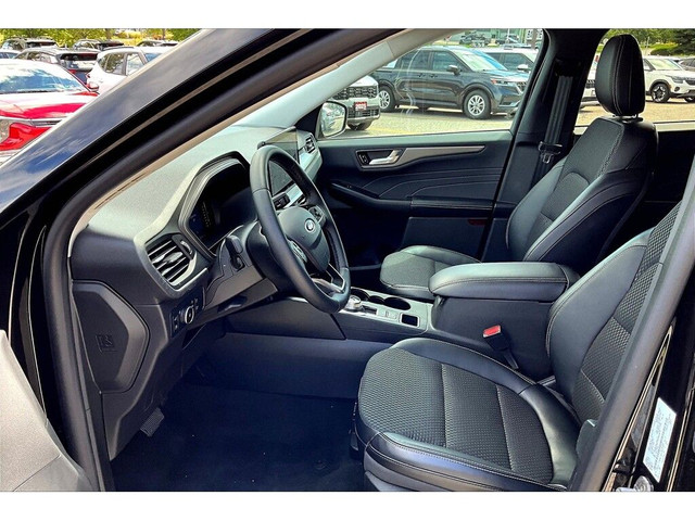 2024 Ford Escape PHEV in Cars & Trucks in Barrie - Image 4