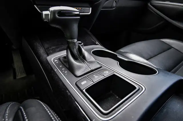 2018 Kia Sorento EX V6 • HEATED LEATHER • PREM. AUDIO • CP/AA dans Autos et camions dans Kingston - Image 30