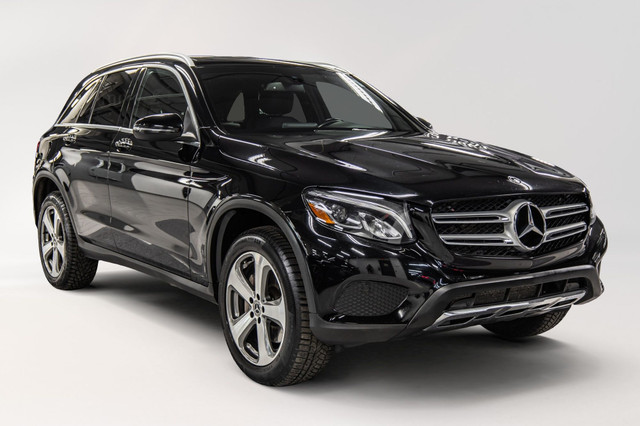 2018 Mercedes-Benz GLC300 4MATIC SUV | Premium | Caméra | GPS |  in Cars & Trucks in City of Montréal - Image 4