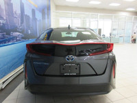 TOYOTA PRIUS PRIME HYBRID BRANCHABLE 2022 TOUT ÉQUIPÉ / INTÉRIEUR EN TISSU NOIR CHAUFFANT / CAMÉRA D... (image 4)