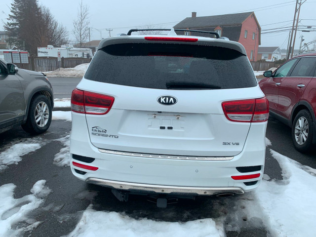 2016 Kia Sorento in Cars & Trucks in Rimouski / Bas-St-Laurent - Image 3