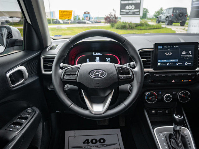 2023 Hyundai Venue Preferred in Cars & Trucks in Barrie - Image 2