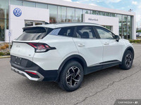 This Kia Sportage delivers a Regular Unleaded I-4 2.5 L/152 engine powering this Automatic transmiss... (image 4)