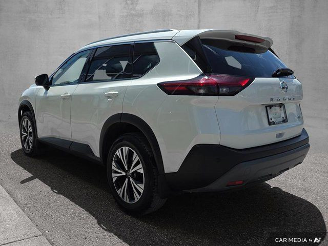 2021 Nissan Rogue SV dans Autos et camions  à Ottawa - Image 2