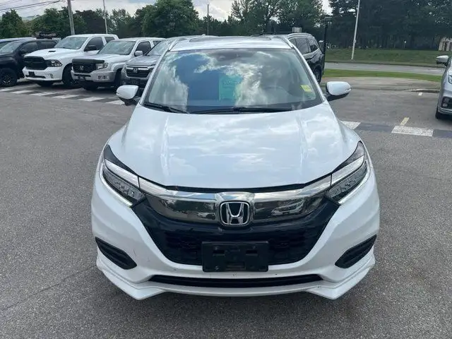 2022 Honda HR-V Touring | One Owner | Clean Carfax | Full in Cars & Trucks in London - Image 3